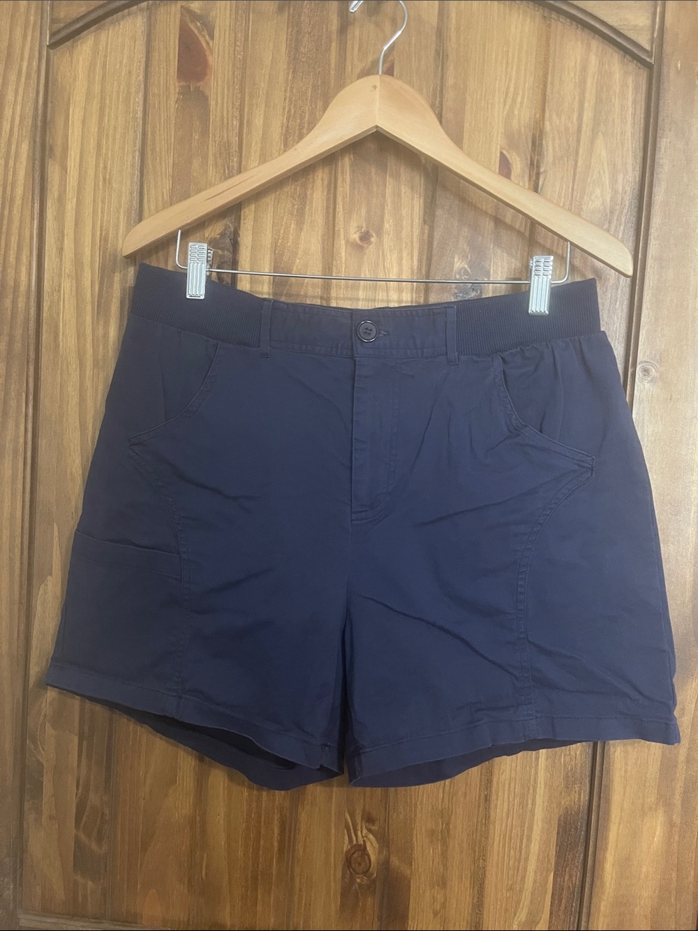 Casual Women's Navy Pull-On Bermuda Shorts